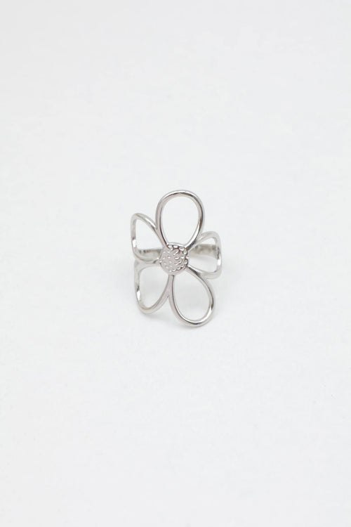 ✨ Bague Camélia – La délicatesse en fleur ✨