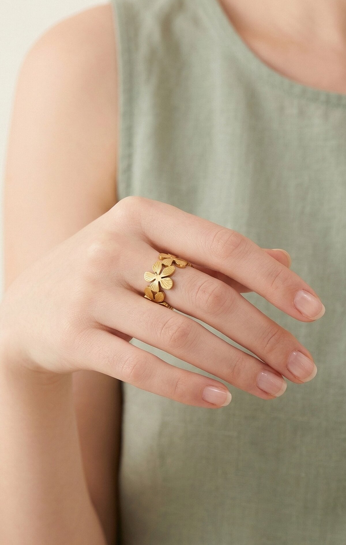✨ Bague Flora – Douceur florale ✨