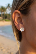 ✨ Boucles d'Oreilles Perle – Douceur Éternelle & Lumière 🌸🤍