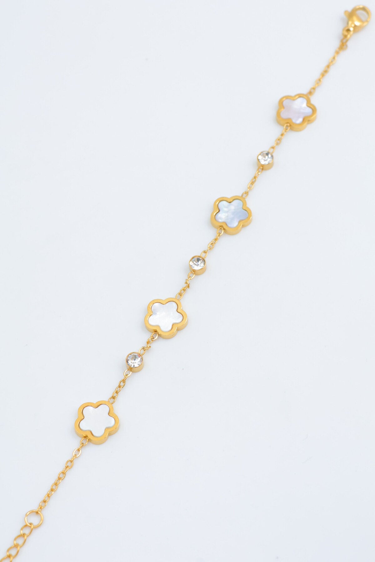 ✨ Bracelet Noah (Nacre) – Douceur Nacrée & Lumière 🤍✨