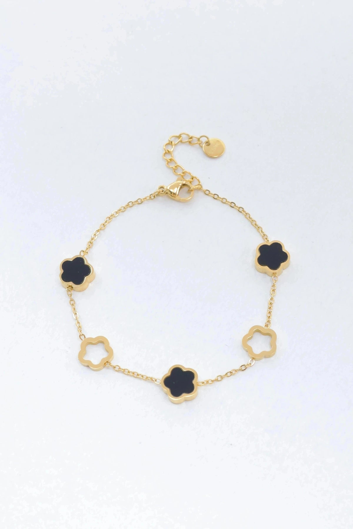 ✨ Bracelet Noah (Noir) – Contraste Chic & Graphique 🖤✨