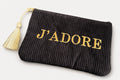 ✨ Pochette noir élégante personnalisée – J’ADORE ✨